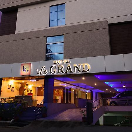 โฮเต็ล เลอ แกรนด์ Hotel โคอิมบาทอร์ ภายนอก รูปภาพ